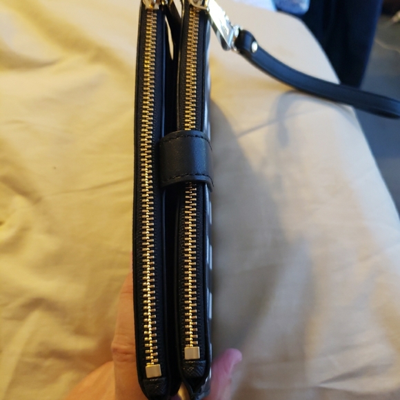 NWOT Michael Kors Black/White Gingham Wristlet Wallet - Picture 4 of 9